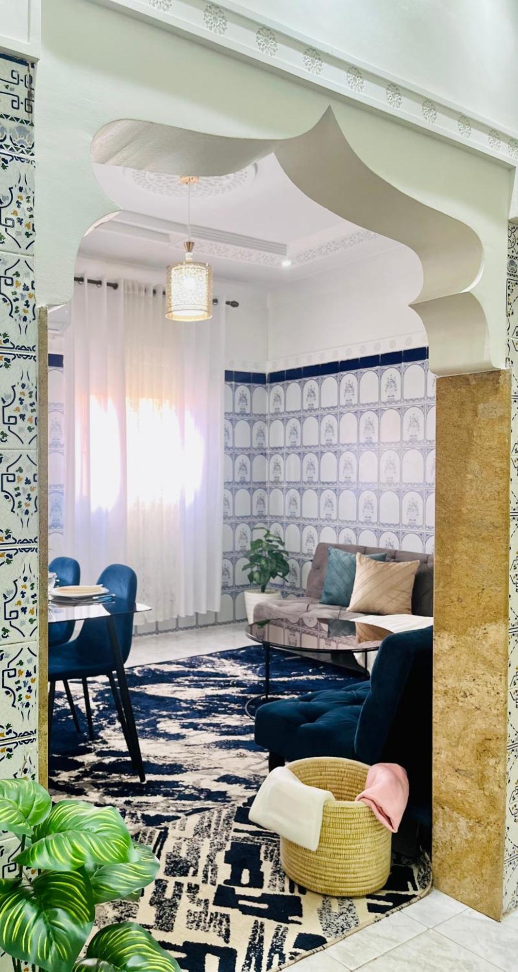 Apartment With Ac, Patio And Rooftop Appartement Climatise Avec Patio Et Toit Terrasse 마라케시 외부 사진