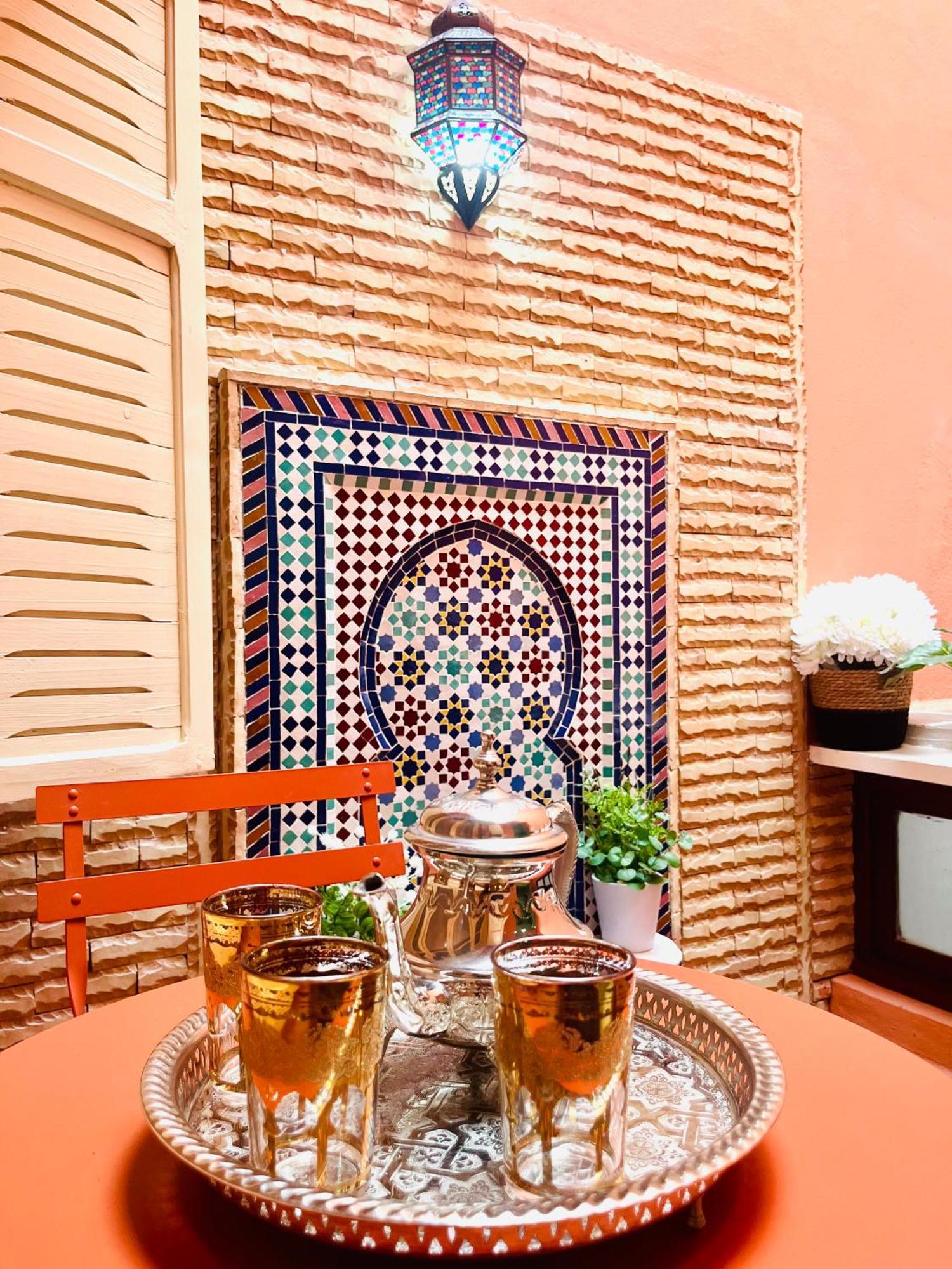 Apartment With Ac, Patio And Rooftop Appartement Climatise Avec Patio Et Toit Terrasse 마라케시 외부 사진