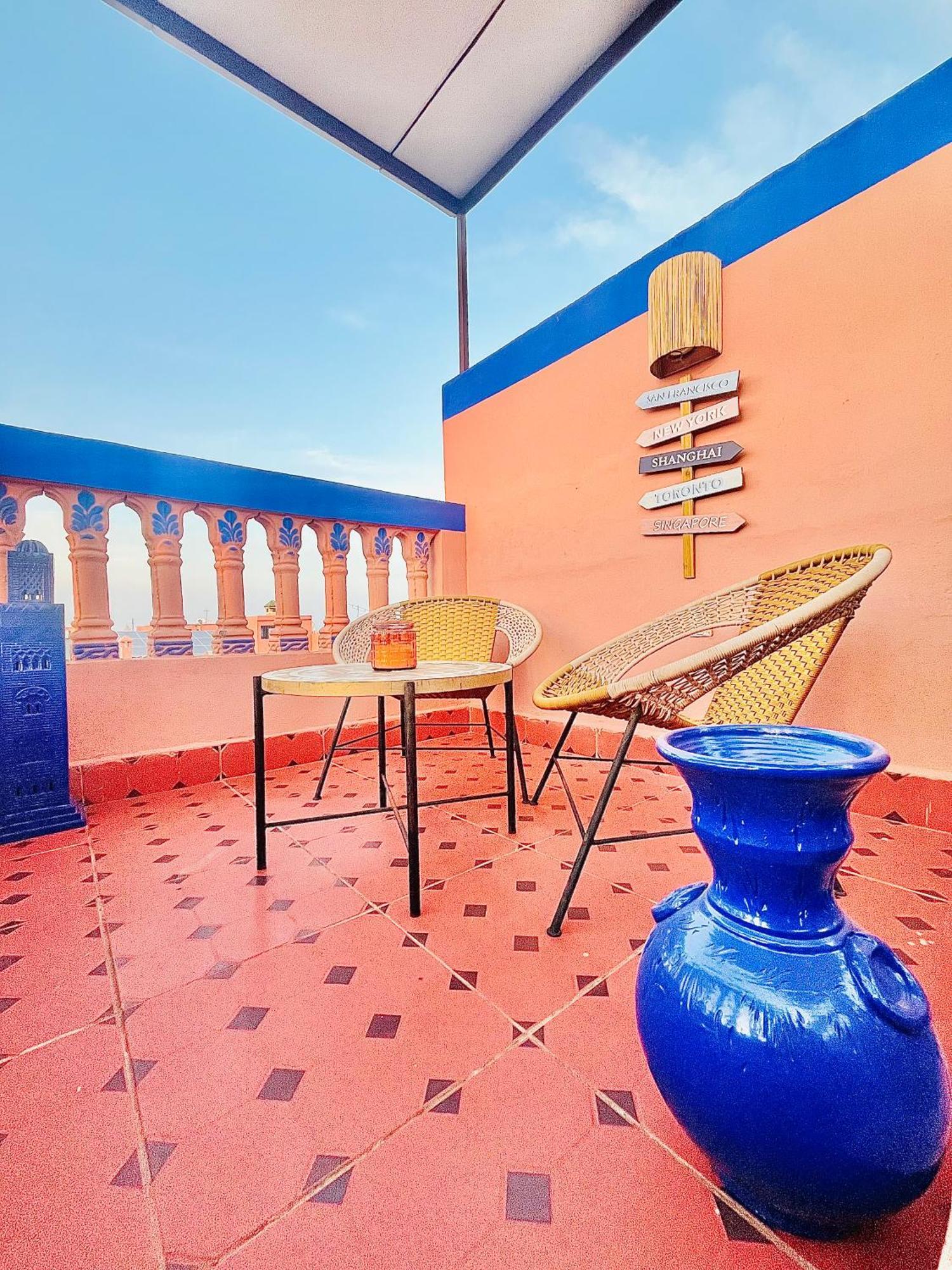 Apartment With Ac, Patio And Rooftop Appartement Climatise Avec Patio Et Toit Terrasse 마라케시 외부 사진